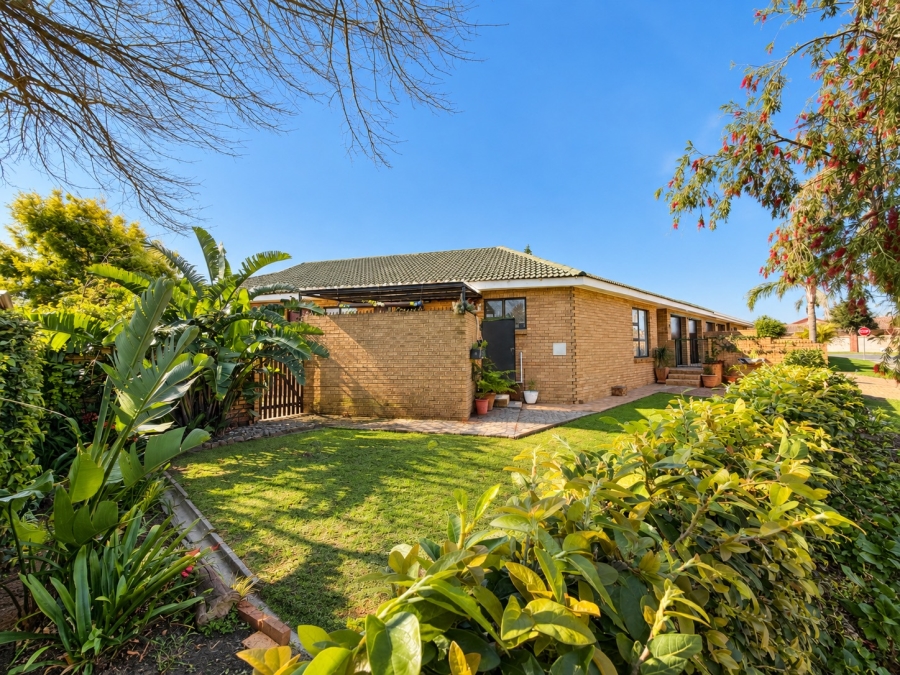 3 Bedroom Property for Sale in Heather Park Western Cape